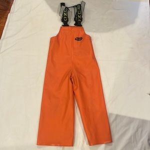 Grundens sport fishing bib pants
